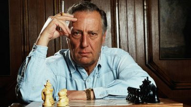 Frederick Forsyth. Najemnik wśród pisarzy