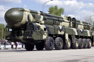 Putin przekazał Trumpowi propozycje ws. nierozprzestrzeniania broni jądrowej