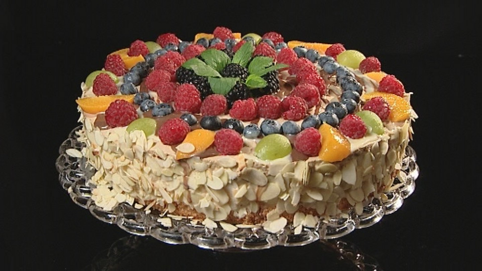 Deser: Słoneczny tort