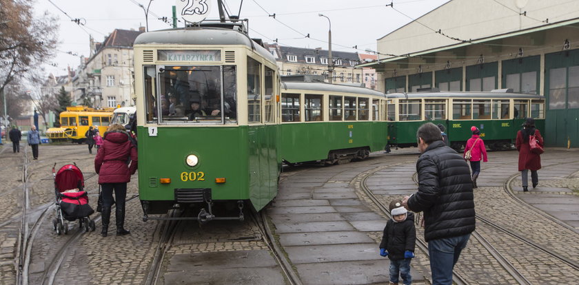 Pokaz zabytkowych tramwajów na Madalinie