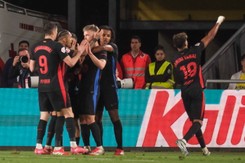 Lewandowski zneutralizowany, Szczęsny znów przyniósł szczęście Barcelonie