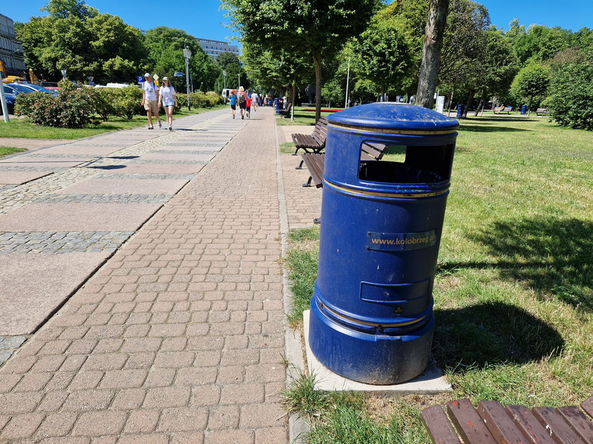 Wiemy skąd tyle śmieci pojawiło się nagle w Kołobrzegu. Dacie wiarę?