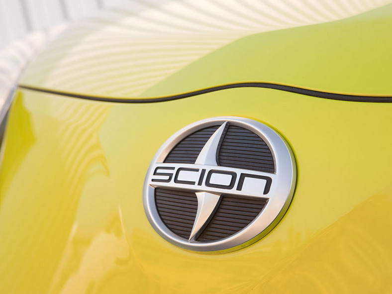 Scion iQ Concept: najmniejsza Toyota zmierza za ocean