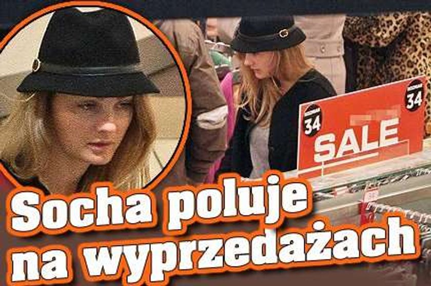 Socha poluje na wyprzedażach