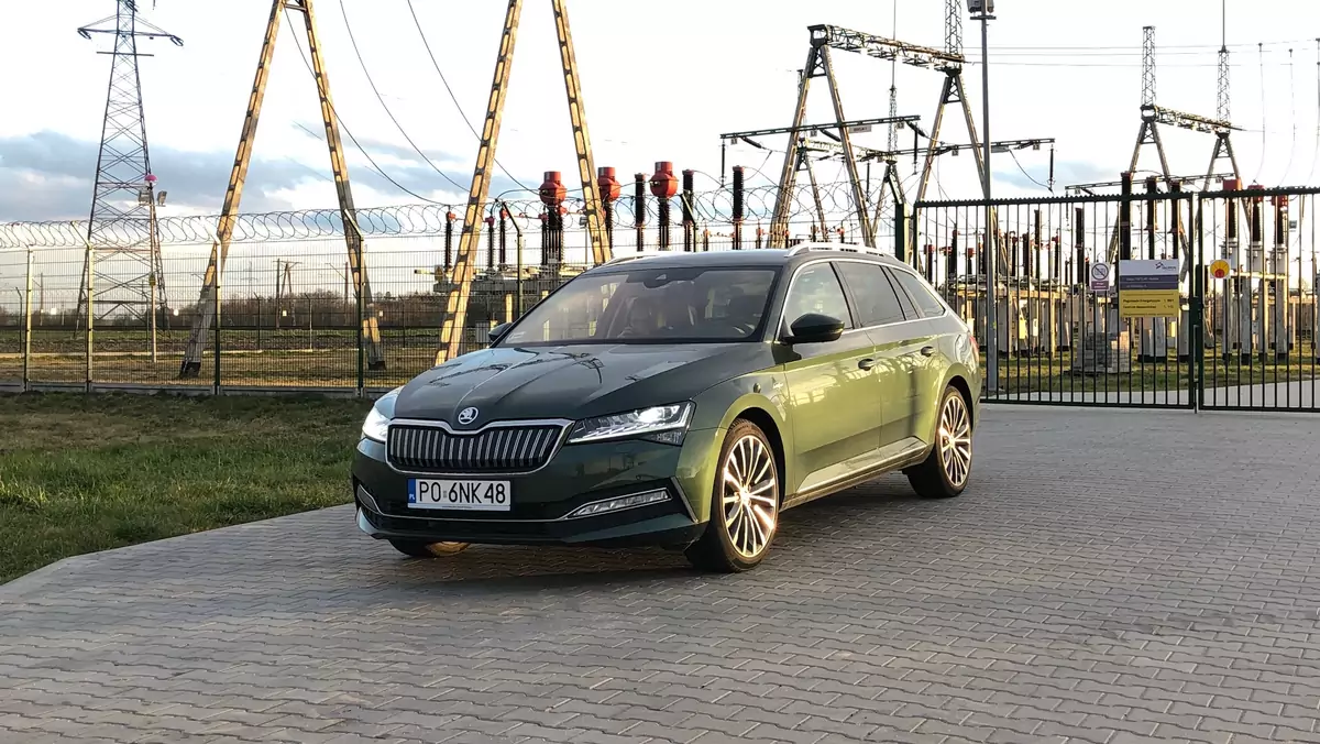 Skoda Superb iV Combi