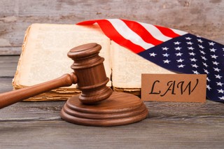 USA: Resort sprawiedliwości oskarżył byłego dowódcę talibów o zabicie amerykańskich żołnierzy