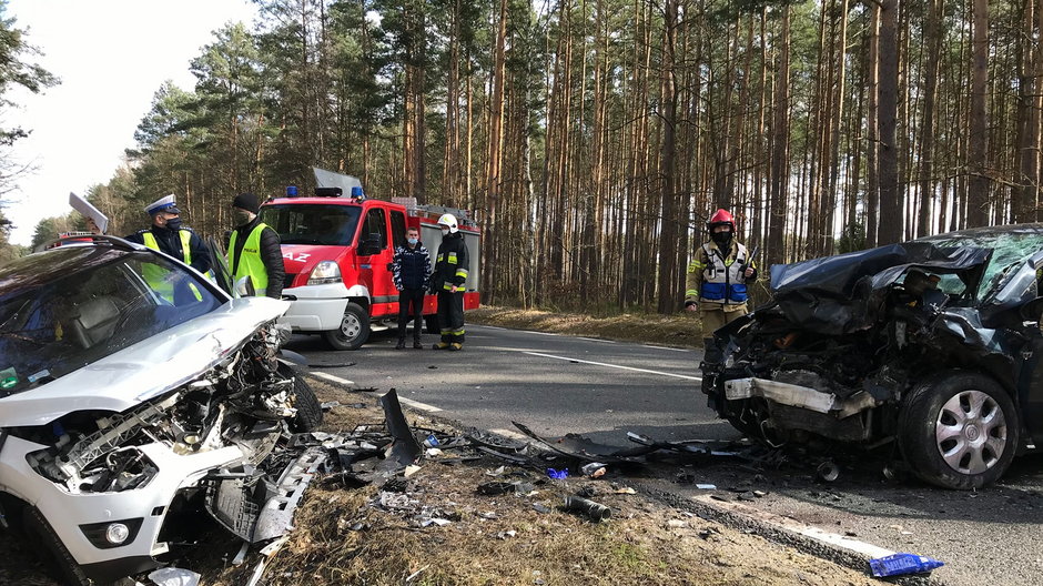 Wypadek na DK42 w miejscowości Przybyszowy