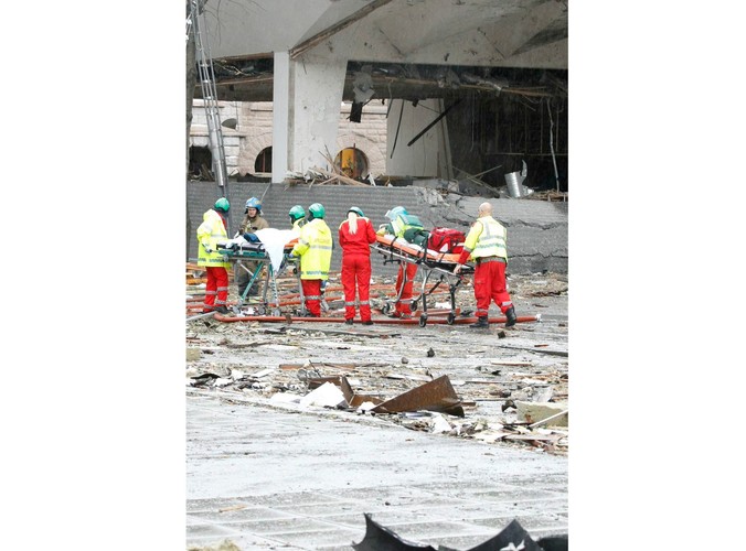 Pomoc rannym po eksplozji w Oslo