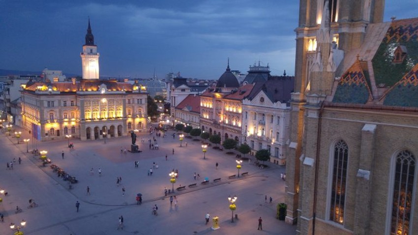 Trg slobode Novi Sad