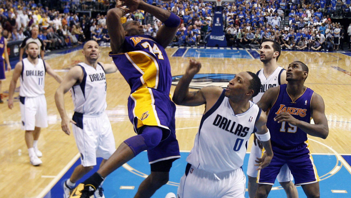 Dallas Mavericks zmietli Los Angeles Lakers z powierzchni ziemi. Trafili 20 z 32 rzutów za trzy punkty. Wygrali 122:86, a całą serię 4:0 i awansowali do finału konferencji Zachodniej.