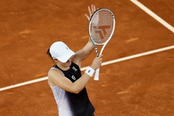 Świątek w trzeciej rundzie turnieju w Madrycie. Pera będzie jej kolejną rywalką