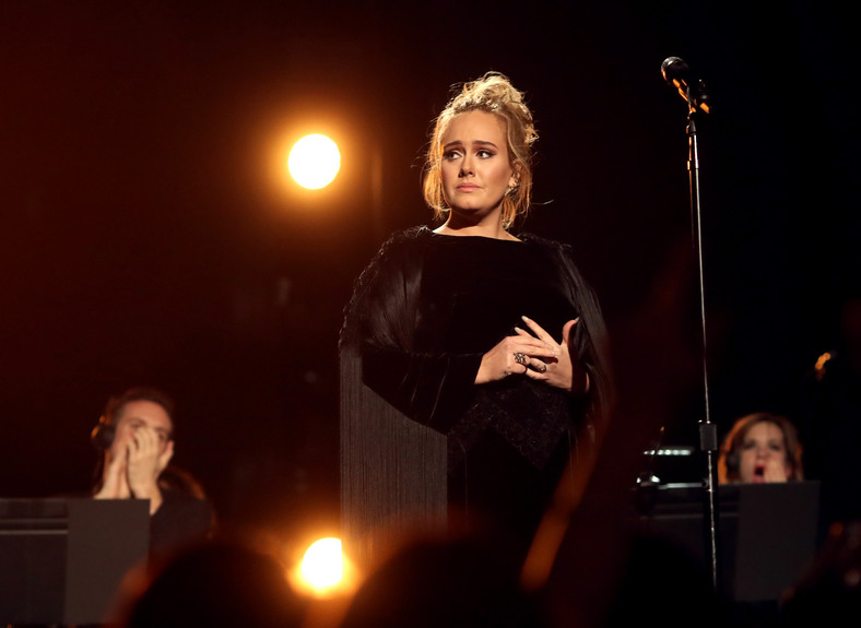 Adele musiała odwołać koncerty w Las Vegas. Straci przez to fortunę