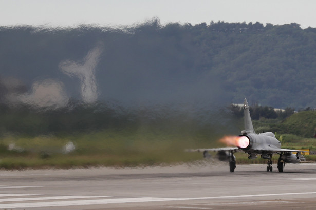 Należący do Tajwanu myśliwiec Mirage 2000-5 w bazie Hsinchu