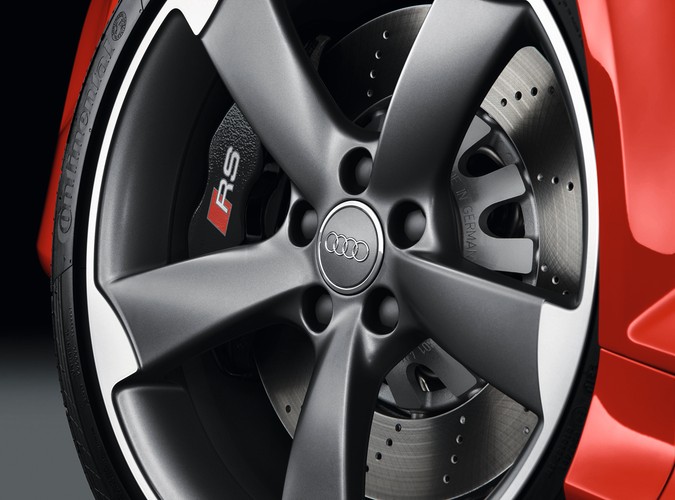 Audi spuściło ze smyczy sportową wersję modelu A3, czyli RS3 sportback