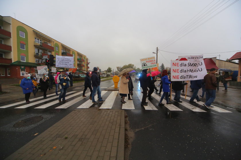 Protest mieszkańców Chojen w Łodzi. Zablokowali ulicę Kurczaki