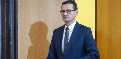 Morawiecki ofiarą własnego programu! Przez Polski Ład straci grube tysiące złotych