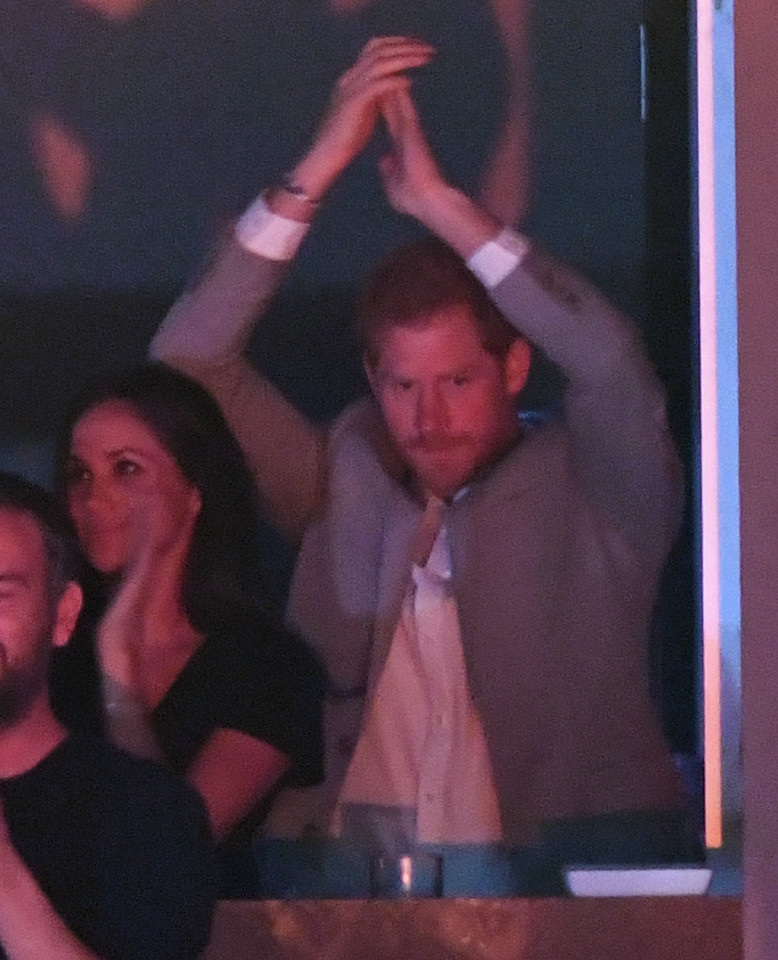 Mehan Markle i książę Harry na koncercie Bryana Adamsa