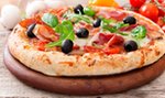 Pizza z patelni. Przepisy: pizza fit, bez jajek, bezglutenowa, wegańska