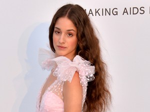 Nem volt romantikusabb cannes-i belépő, mint a magyar származású fiatal színésznőjé