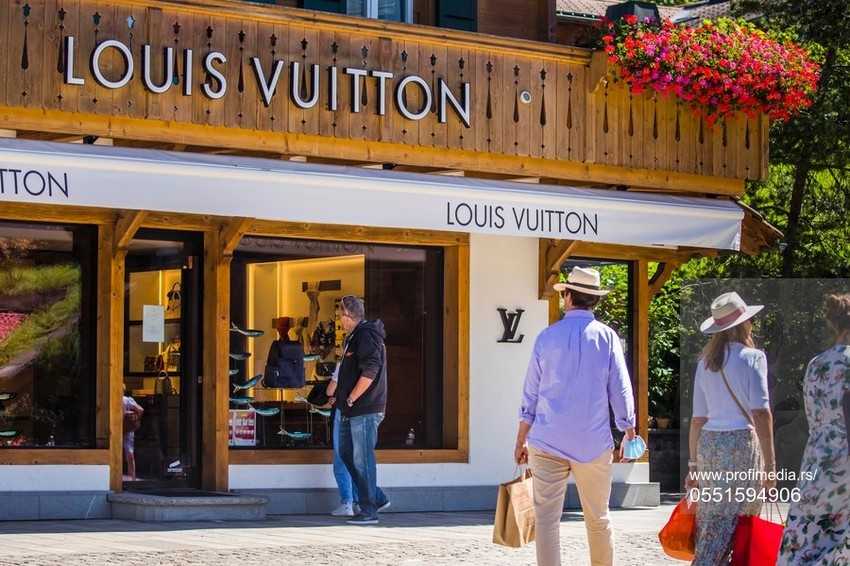 Petoro Arnoove dece uključeno je u poslovanje LVMH-a