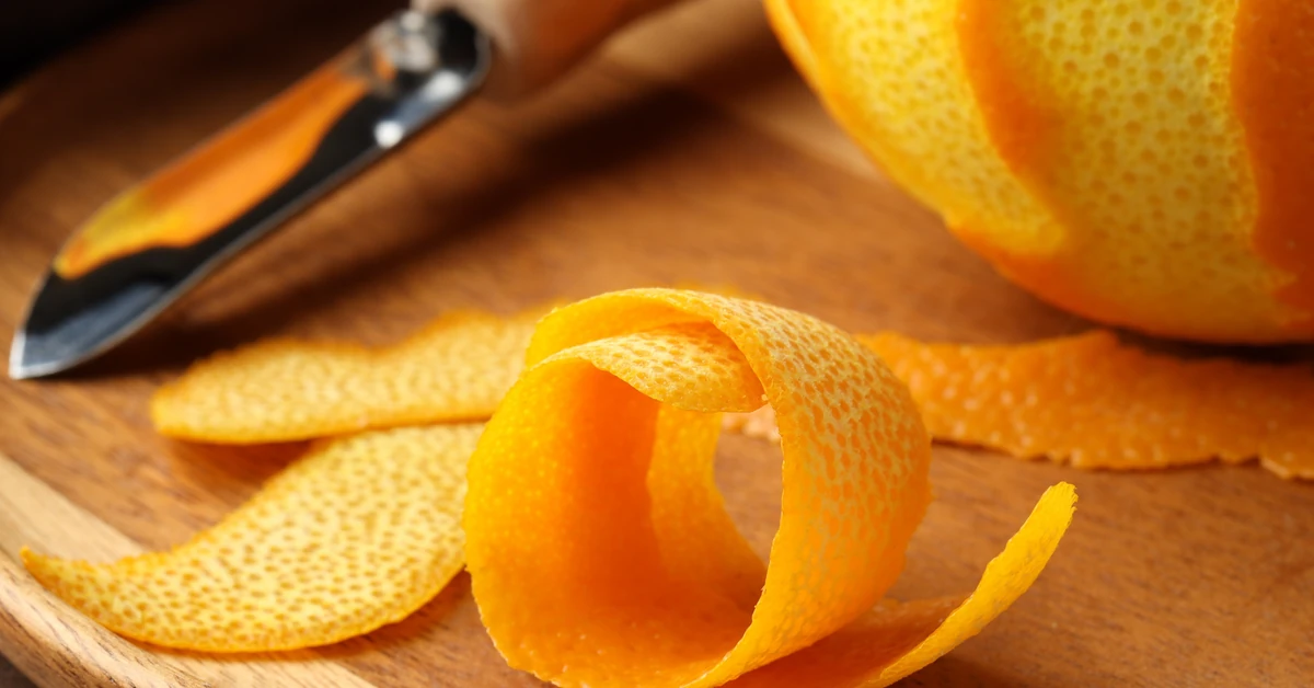 Rewelacyjne pomysły na wykorzystanie skórki pomarańczy. Przeczytaj, zanim wyrzucisz ją do kosza
