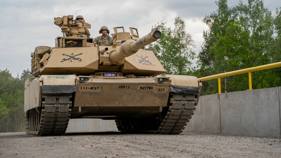 Abrams w amerykańskich barwach podczas ćwiczeń w Polsce