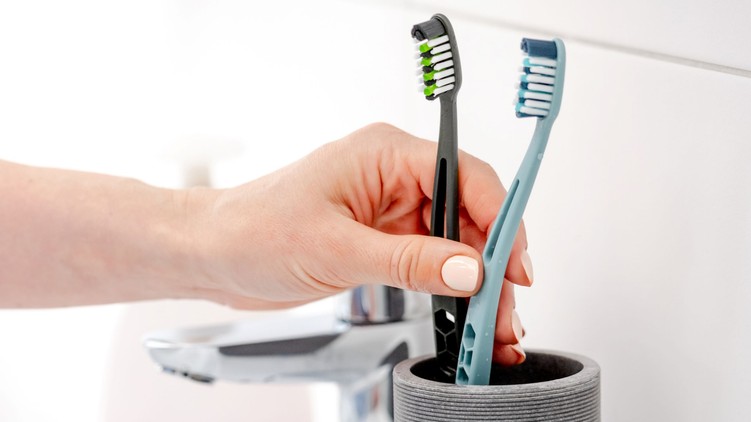 fogbetegségek milyen gyakran kell fogkefét cserélni