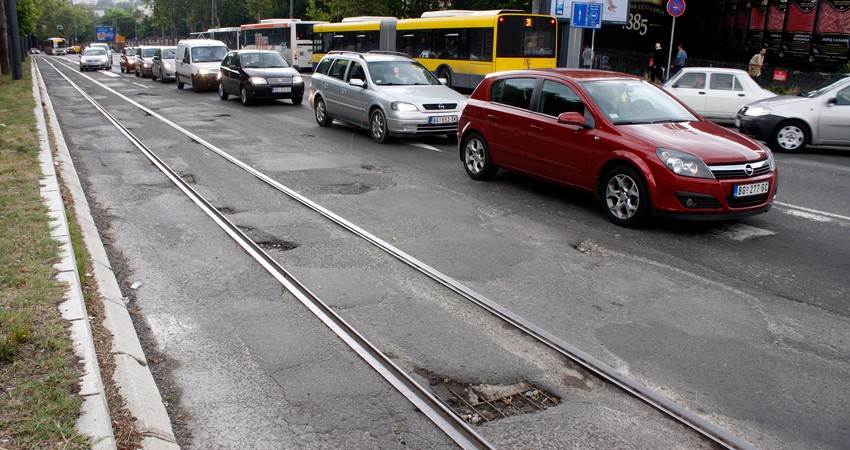 Bulevar oslobođenja vapi za obnovom