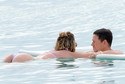 Mark Wahlberg z żoną na wakacjach