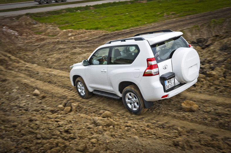 Test Toyoty Land Cruiser Prado - auto, które niczego się nie boi