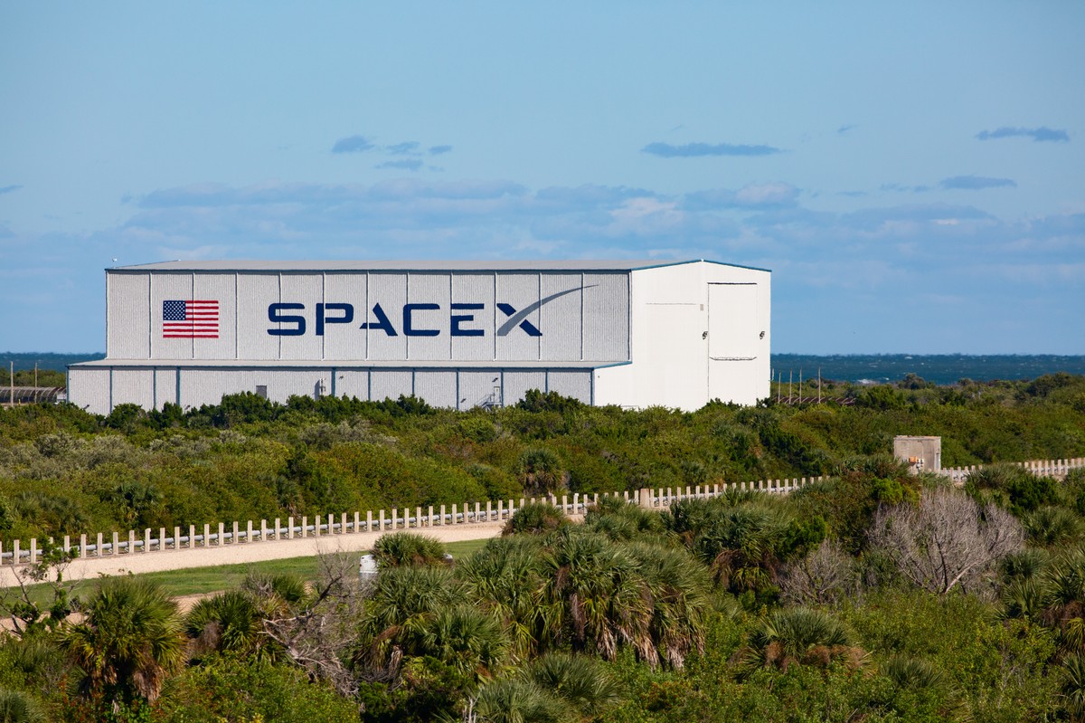 Złota Kopuła Trumpa nie dla Muska? Biały Dom szuka alternatyw dla SpaceX