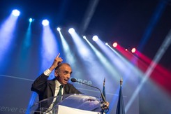 Polska zainspiruje Francję? 'Czas przywrócić prymat prawa krajowego i przeciwstawić się KE'