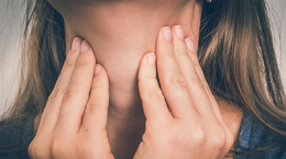 Ostre nieżytowe zapalenie gardła - objawy, leczenie i przyczyny