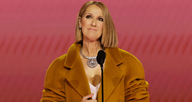 Összeszorul a szívünk: a nagybeteg Céline Dion könnyeivel küszködve öleli fiát a párizsi olimpián
