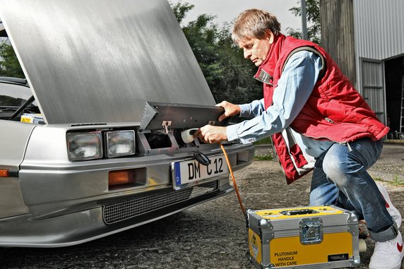 DMC DeLorean