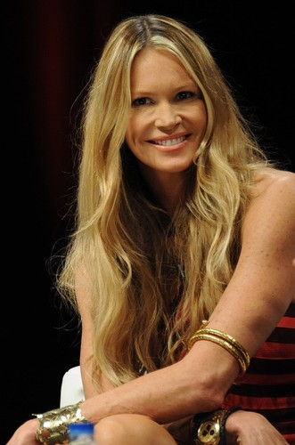 Elle Macpherson