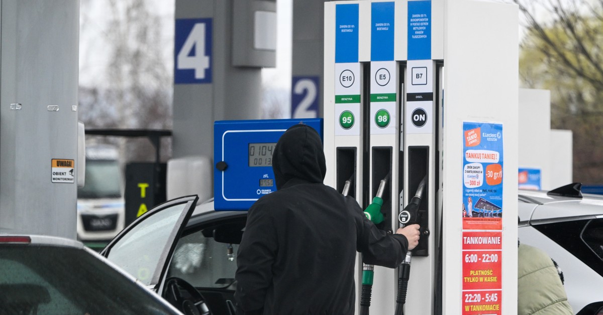 New fuel prices at stations from 8 April. That's how much you'll pay for gasoline 95