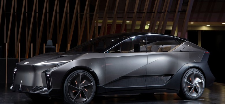 Lexus zmienia styl i technologię. Nowy SUV wygląda świetnie