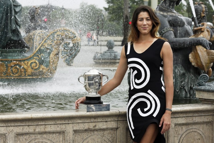 Garbine Muguruza zachwyca nie tylko na korcie. Zwyciężczyni French Open w efektownej sesji