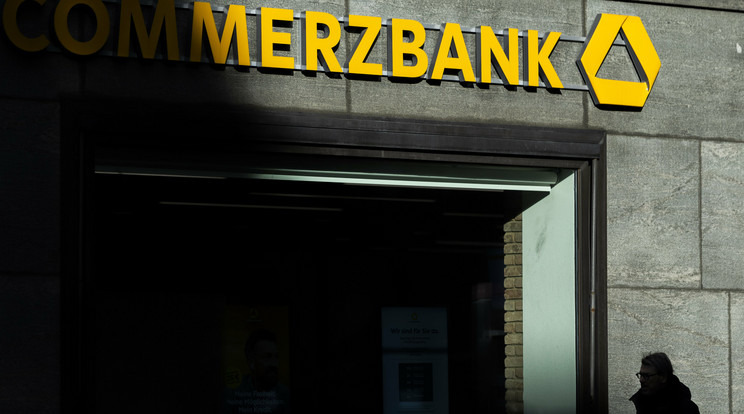 A Commerzbank ügyfelei az Ersté-hez kerültek /Illusztráció: Northfoto