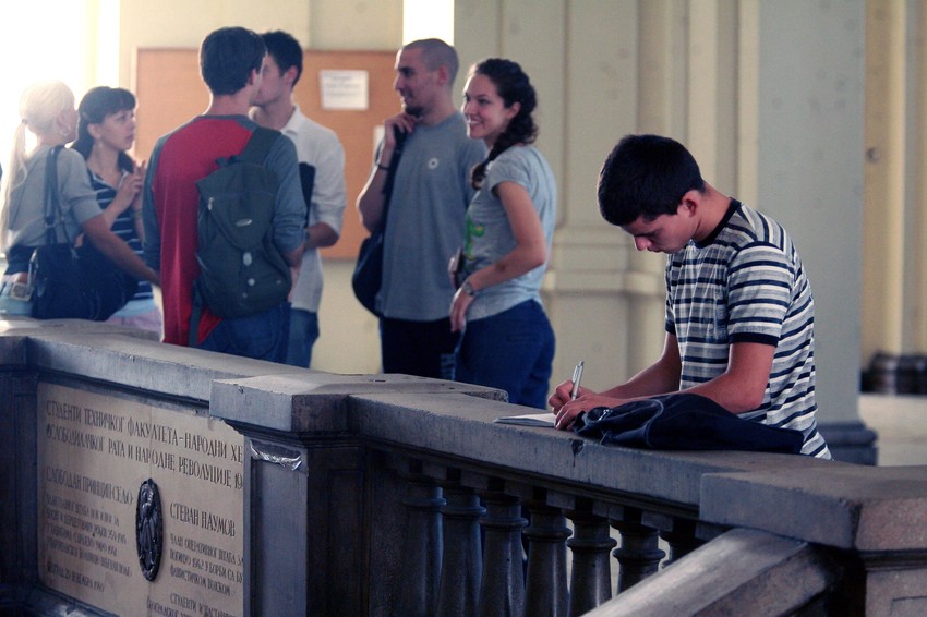 Mesečno na Mašinskom fakultetu za grejanje plaćaju 3,6 miliona dinara