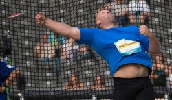 Piotr Małachowski: Boję się użyć operowanej nogi. Nie czuję się pewnie