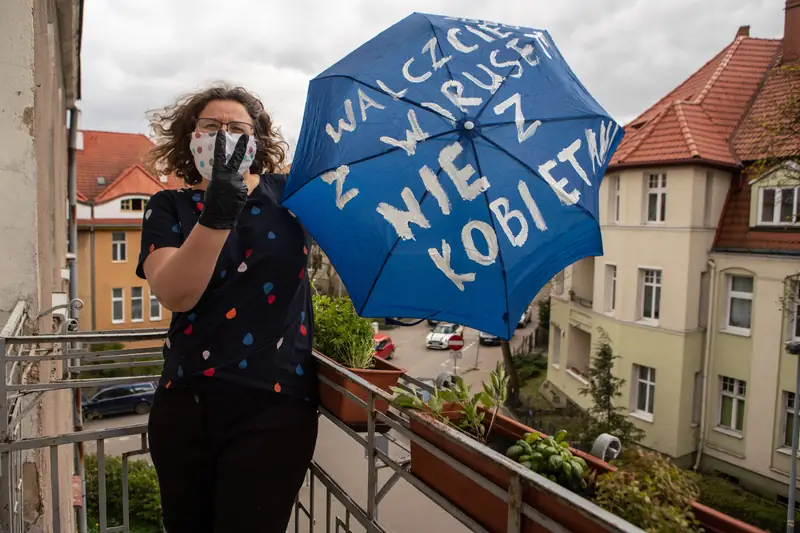 Gdańsk: Akcja protestacyjna przeciwko projektowi ustawy o całkowitym zakazie aborcji - Lidka Makowska z Trojmiejskiej Akcji Kobiecej, fot. Anna Rezulak/KFP/Reporter