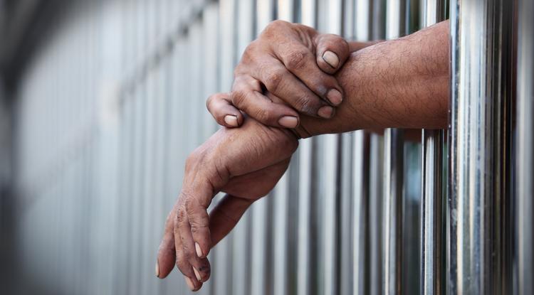 Lassan egy börtön sem lesz Hollandiában, mert olyan kevés az elítélt