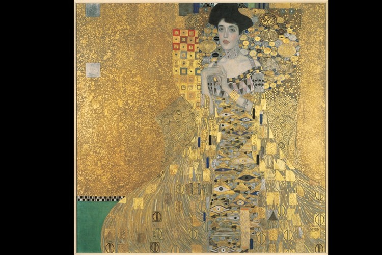 Ten obraz nazywany jest 'Złotą Adelą'. To kolejne dzieło, które w chwili swojej sprzedaży osiągnęło najwyższą kwotę kiedykolwiek uzyskaną za obraz. Kupił go w 2006 r. spadkobierca imperium kosmetycznego Ronald S. Lauder za 135 mln USD. 

Artysta do stworzenia obrazu użył płatków złota i srebra.