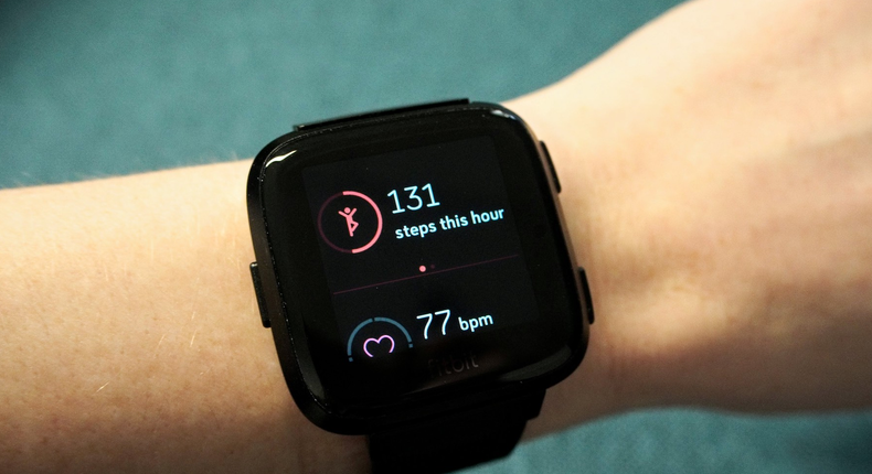 8 reasons you should buy Fitbit's $150 smartwatch instead of an Apple ...