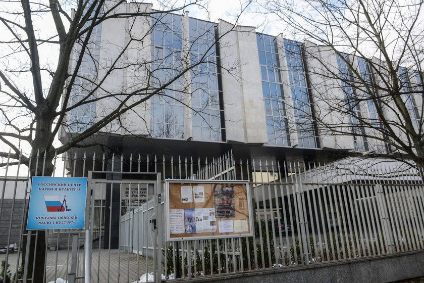 Budynek Rosyjskiego Ośrodka Nauki i Kultury oraz Wydziału Konsularnego Ambasady Rosji przy ulicy Belwederskiej 25