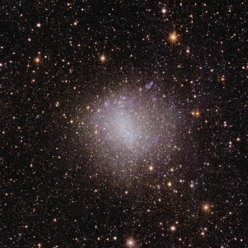 Nieregularna galaktyka NGC 6822