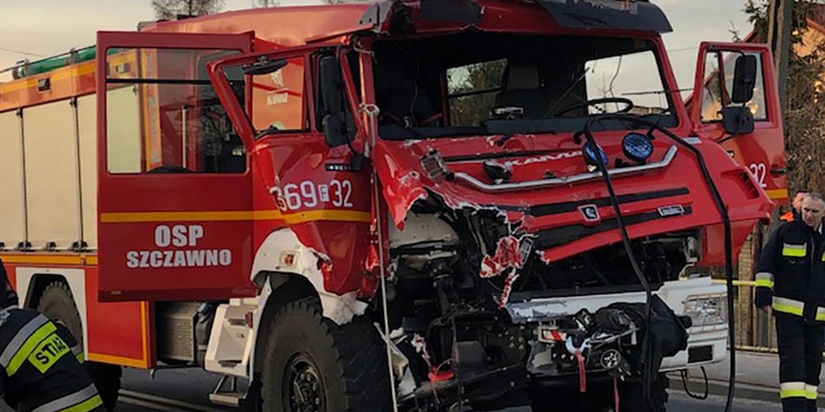 Wypadek strażaków. Jechali do pożaru