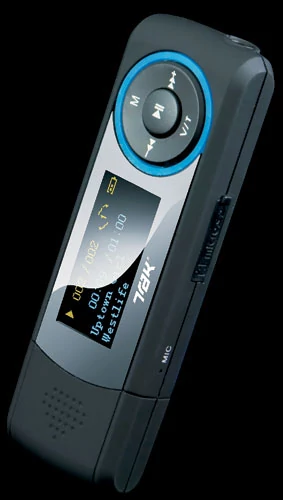 Trak DMP-575 to przykład niewielkiego i niedrogiego odtwarzacza MP3 z wyświetlaczem OLED ułatwiającym sterowanie urządzeniem. Za model z 2 GB pamięci zapłacimy 109 złotych, wersja 4 GB kosztuje 139 złotych